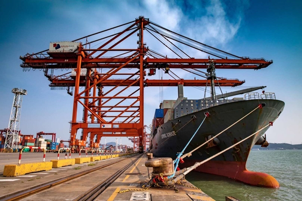 1641980661213708.jpg 深圳鹽田港進(jìn)口報(bào)關(guān)公司_副本.jpg