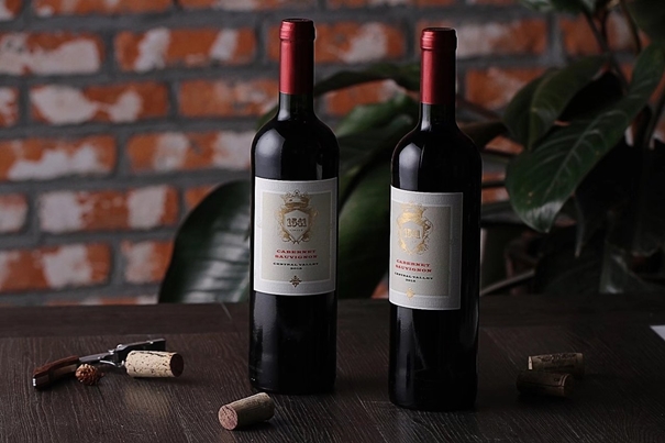 1647345058146533.jpg 進口紅酒上海港清關_副本.jpg